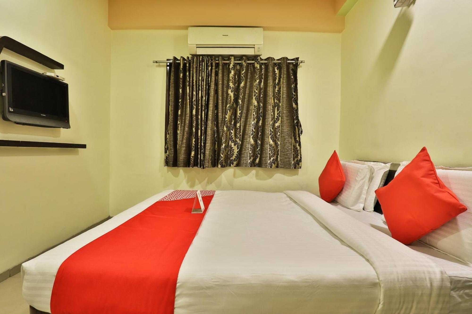 Collection O Naroda Ahmedabad Formerly Hotel Santro Jāmb Exteriér fotografie