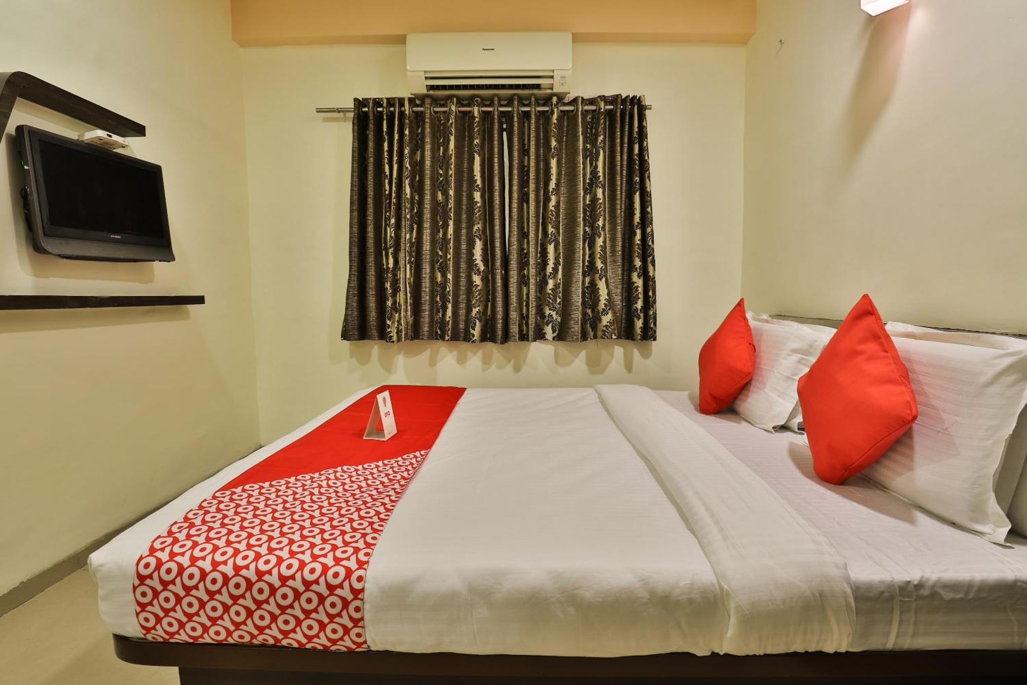 Collection O Naroda Ahmedabad Formerly Hotel Santro Jāmb Exteriér fotografie