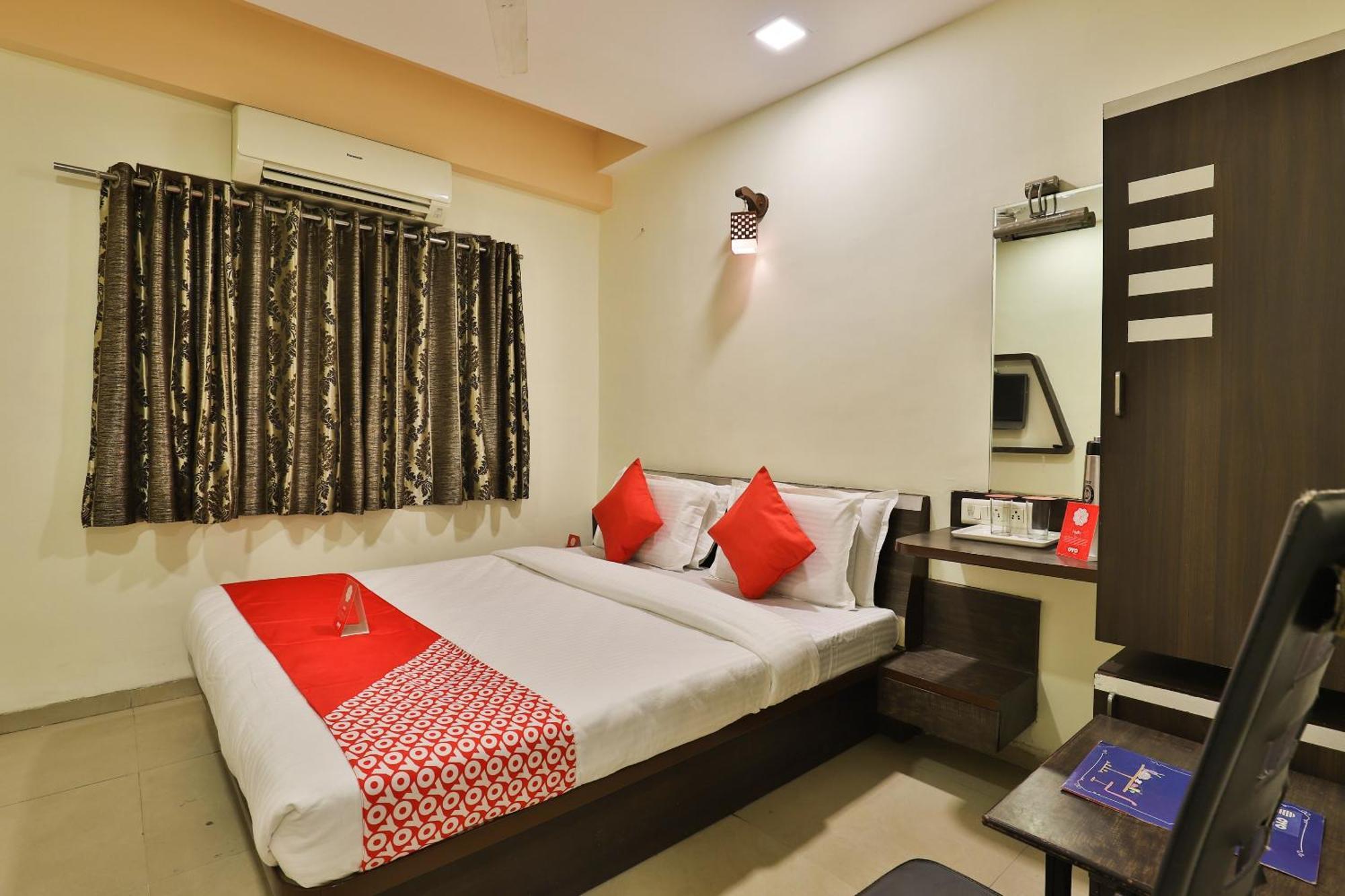 Collection O Naroda Ahmedabad Formerly Hotel Santro Jāmb Exteriér fotografie