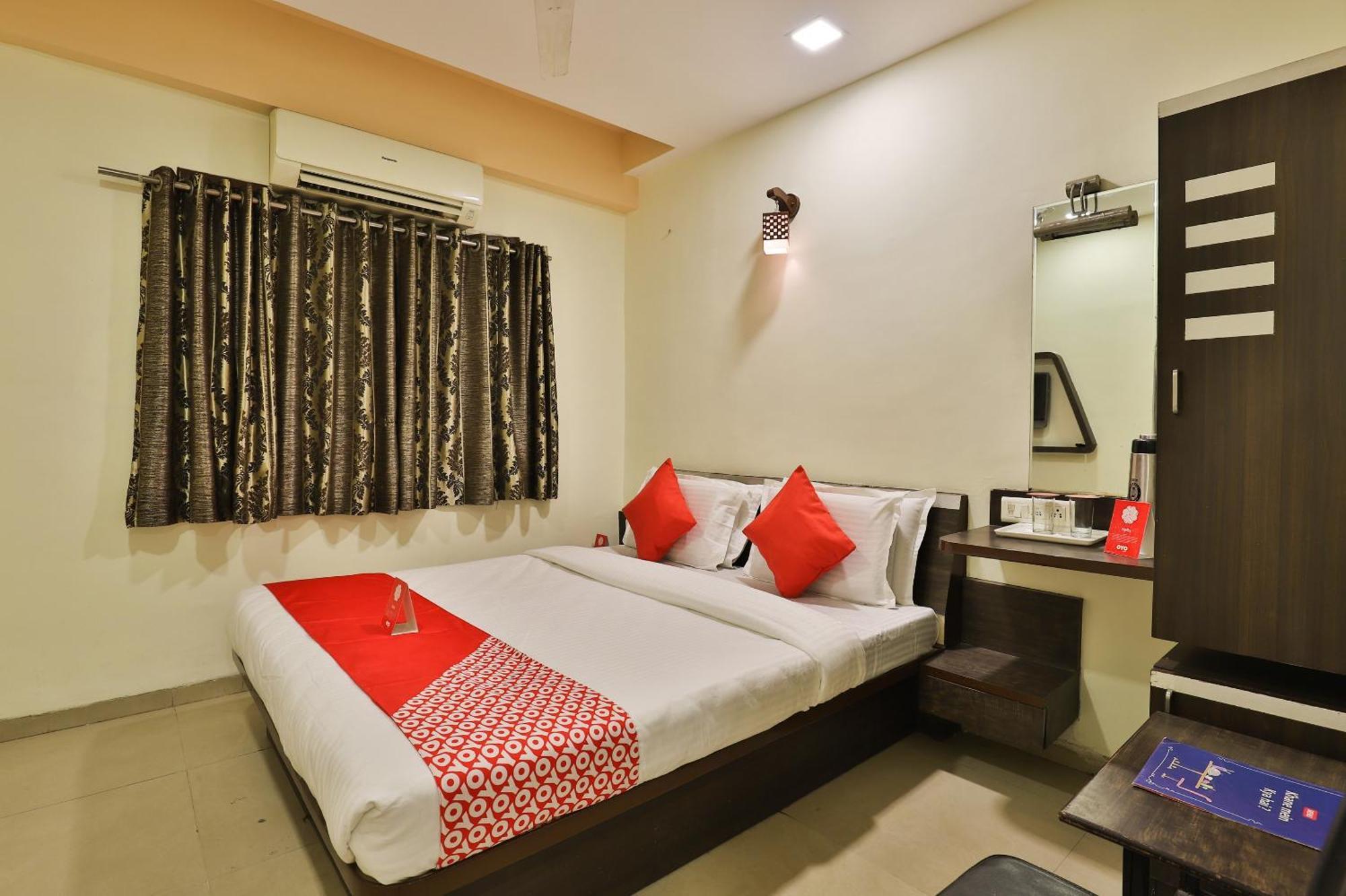 Collection O Naroda Ahmedabad Formerly Hotel Santro Jāmb Exteriér fotografie