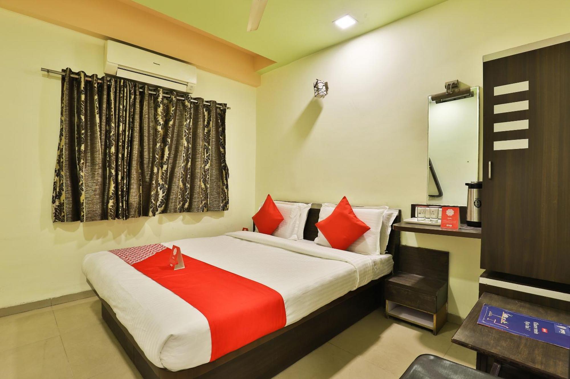 Collection O Naroda Ahmedabad Formerly Hotel Santro Jāmb Exteriér fotografie